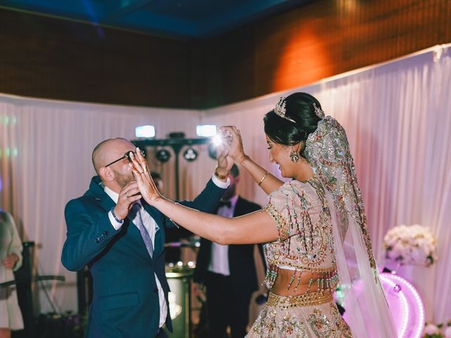 Le mariage de Malik et Amel à Lormont, Gironde 42