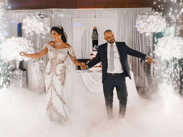 Le mariage de Malik et Amel à Lormont, Gironde 53
