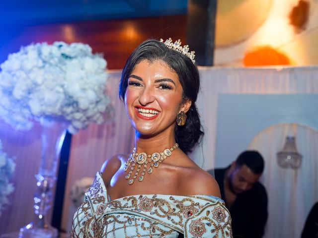 Le mariage de Malik et Amel à Lormont, Gironde 57