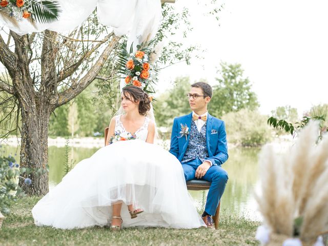 Le mariage de Maxime et Emilie à Saint-Julien, Rhône 75