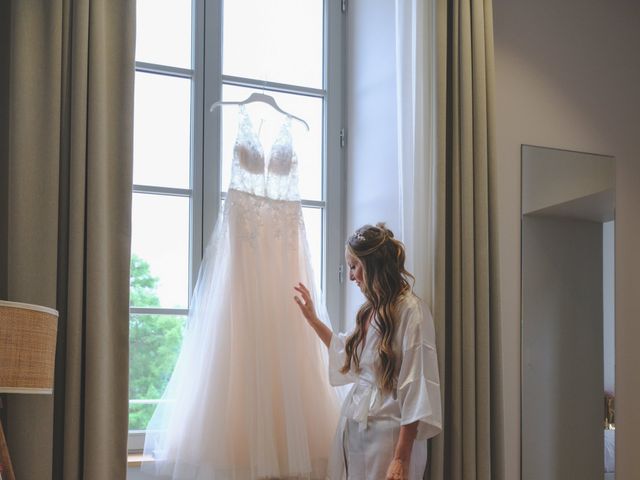 Le mariage de Julien et Sonja à Saint-Bonnet-le-Château, Loire 6