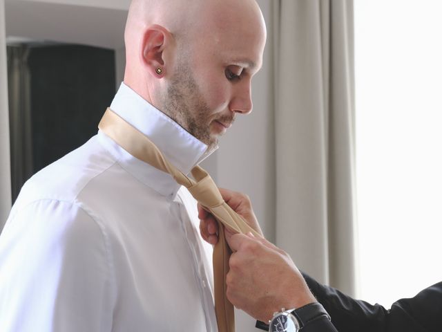 Le mariage de Julien et Sonja à Saint-Bonnet-le-Château, Loire 14