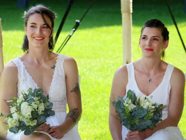 Le mariage de Lauren et Astrid à Saint-Aubin-des-Ormeaux, Vendée 59