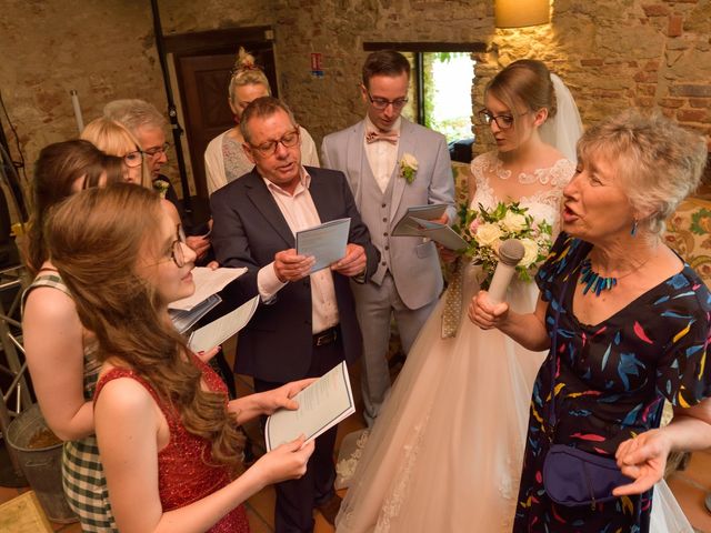 Le mariage de James et Emilia à Toulouse, Haute-Garonne 39