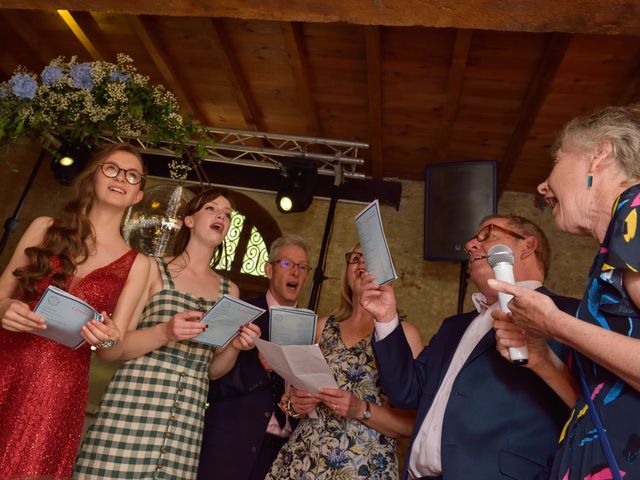 Le mariage de James et Emilia à Toulouse, Haute-Garonne 42