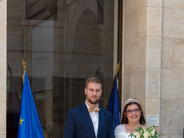 Le mariage de Anthony et Louise-Eugénie à Dole, Jura 9