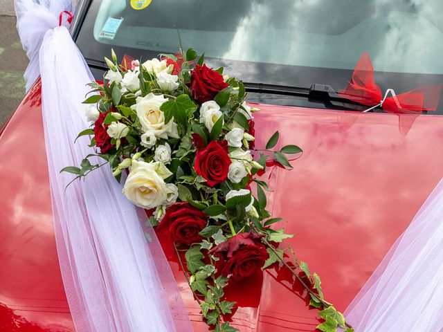 Le mariage de Anthony et Louise-Eugénie à Dole, Jura 76