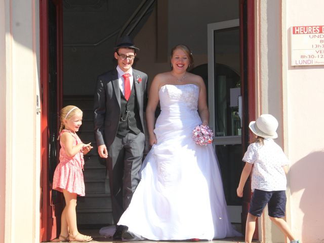 Le mariage de Julien et Mélodie à Saint-Juéry, Tarn 24