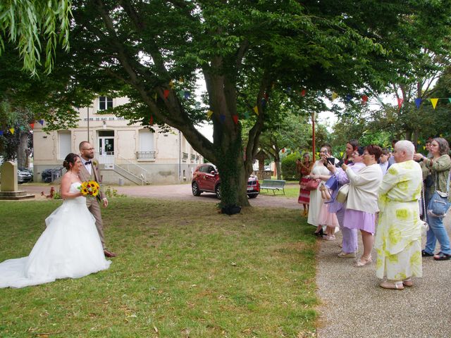 Le mariage de Jean-Pierre et Olivia à May-sur-Orne, Calvados 16