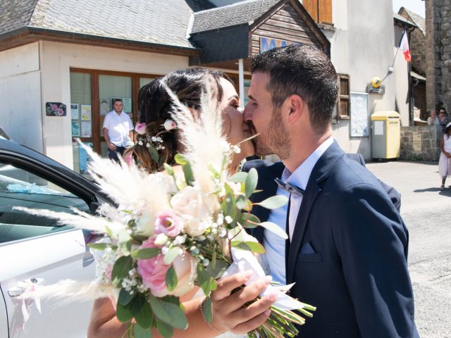 Le mariage de Maxime et Marie Paule à Espeyrac, Aveyron 10