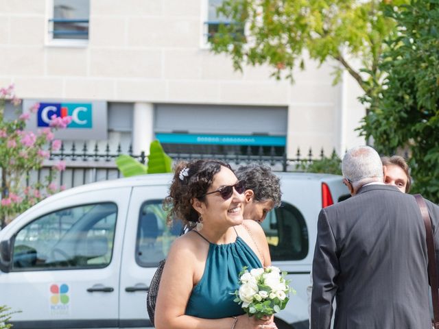 Le mariage de Théo et Laureen à Marolles-en-Brie, Seine-et-Marne 25