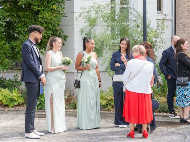 Le mariage de Théo et Laureen à Marolles-en-Brie, Seine-et-Marne 27