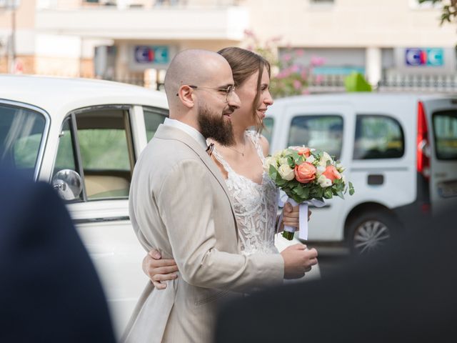 Le mariage de Théo et Laureen à Marolles-en-Brie, Seine-et-Marne 31