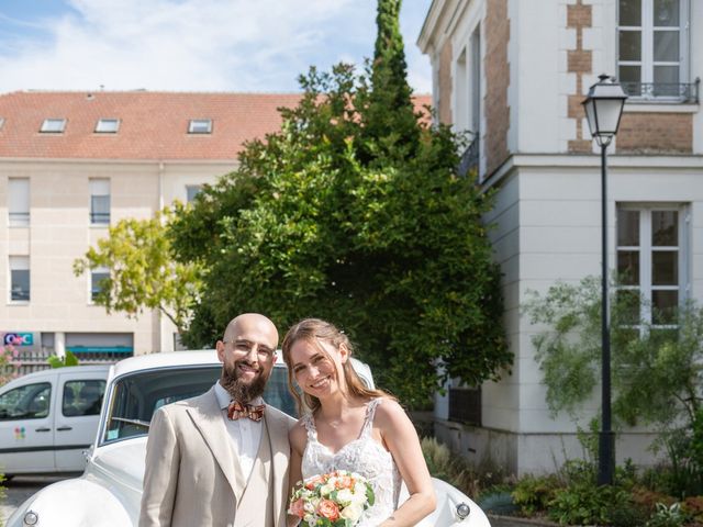 Le mariage de Théo et Laureen à Marolles-en-Brie, Seine-et-Marne 32