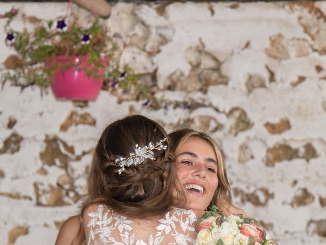 Le mariage de Théo et Laureen à Marolles-en-Brie, Seine-et-Marne 73