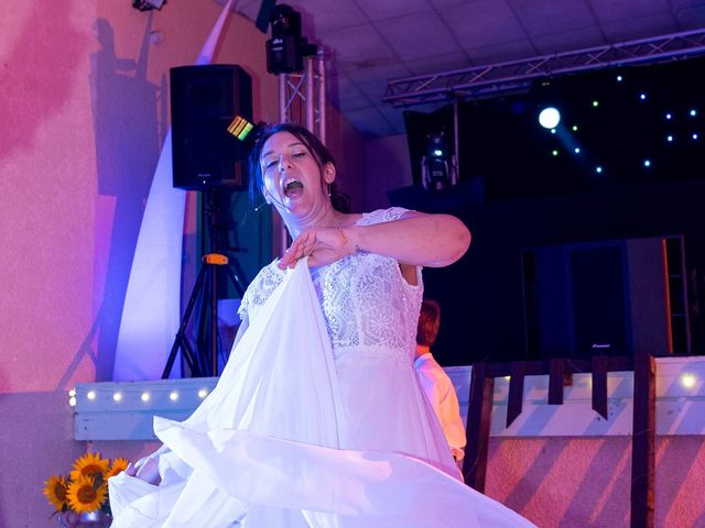 Le mariage de Malvina et Aurelien à Savenès, Tarn-et-Garonne 47
