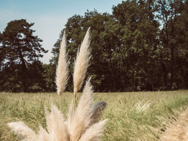 Le mariage de Kévin et Gwladys à Négrondes, Dordogne 3