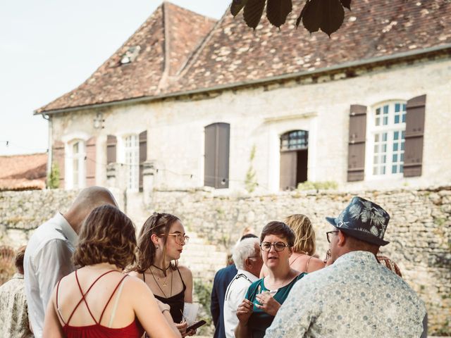 Le mariage de Kévin et Gwladys à Négrondes, Dordogne 128