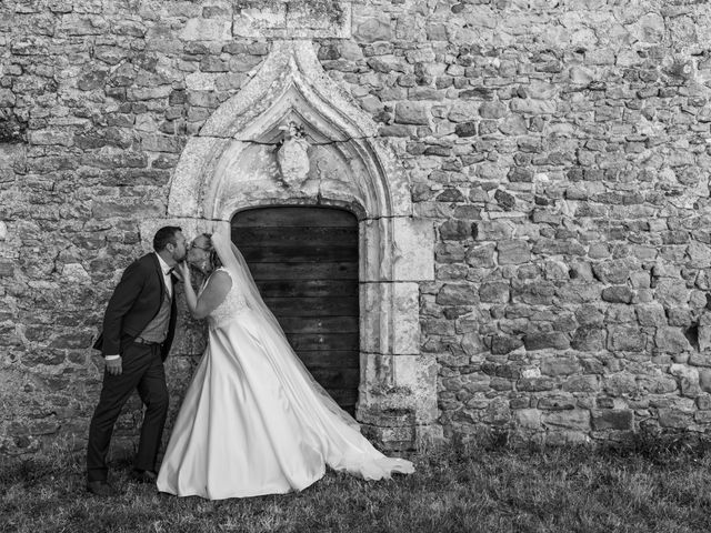 Le mariage de Vincent et Laura à Vatan, Indre 11