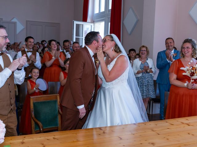 Le mariage de Vincent et Laura à Vatan, Indre 17