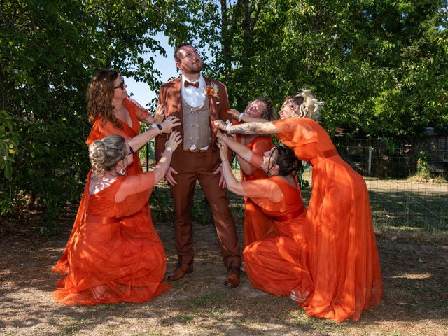 Le mariage de Vincent et Laura à Vatan, Indre 25