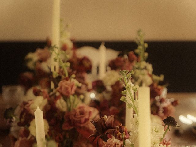 Le mariage de Stéphane et Ornella à Saint-Médard-d'Eyrans, Gironde 23
