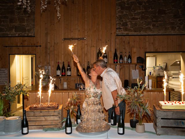 Le mariage de Franck et Véro à Manglieu, Puy-de-Dôme 43