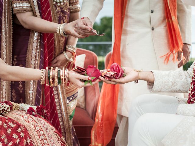 Le mariage de Aniket et Nama à Montreux, Vaud 36
