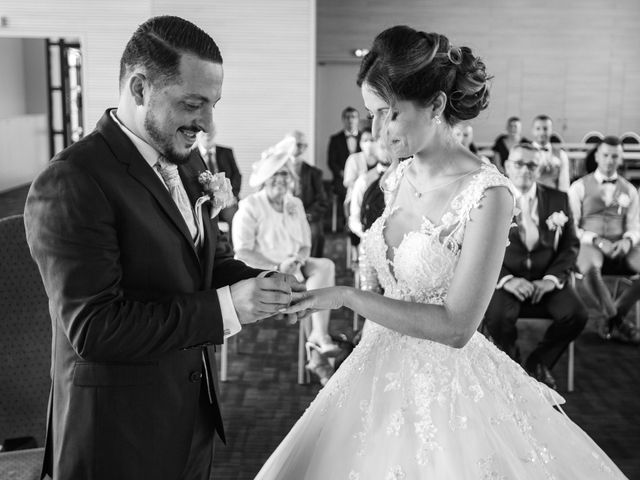 Le mariage de Riad et Jennifer à Lognes, Seine-et-Marne 48