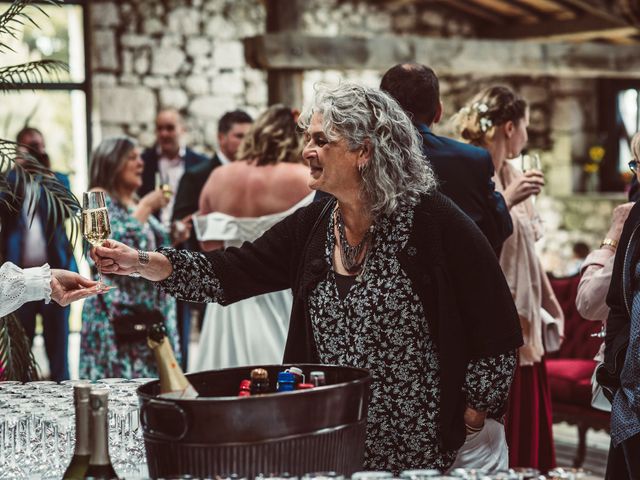 Le mariage de Fabrice et Victoria à Beaumontois-en-Périgord, Dordogne 49