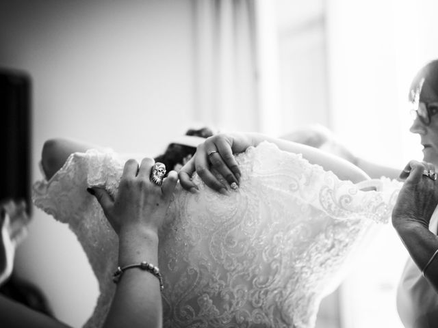 Le mariage de Remy et Lucie à Vauvert, Gard 16