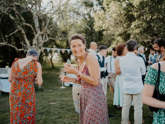 Le mariage de Jean-Baptiste  et Marie à Saint-Pierre-de-Bat, Gironde 321