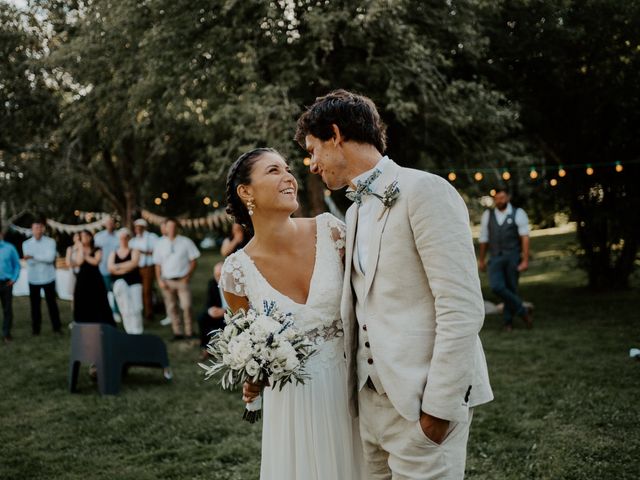 Le mariage de Jean-Baptiste  et Marie à Saint-Pierre-de-Bat, Gironde 355