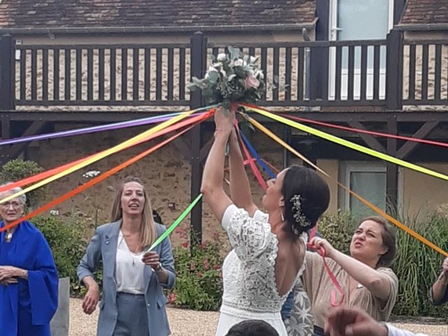 Le mariage de Olivia Murphy et Florian Sureau  et Olivia  à Faverolles, Eure-et-Loir 6