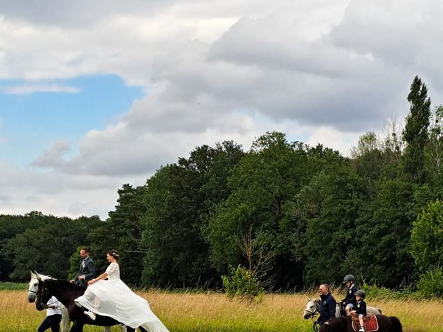 Le mariage de Olivia Murphy et Florian Sureau  et Olivia  à Faverolles, Eure-et-Loir 2