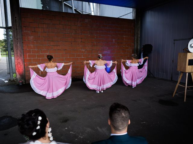 Le mariage de Benjamin et Maeva à Arsac, Gironde 20