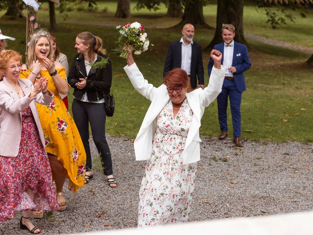 Le mariage de Céline et Bastien à Auchel, Pas-de-Calais 16