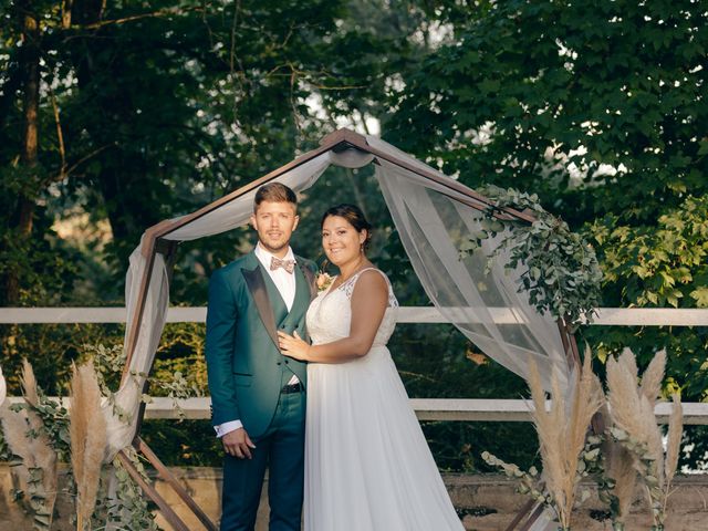 Le mariage de Aurélien et Aurélie à Tigeaux, Seine-et-Marne 3
