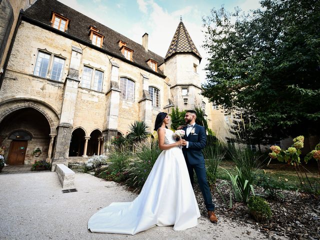 Le mariage de Hugo et Maha à Marey-lès-Fussey, Côte d&apos;Or 31