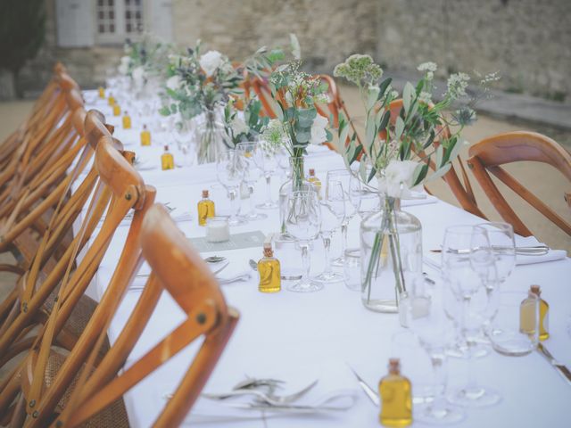 Le mariage de Louis et Chloé à Grignan, Drôme 20