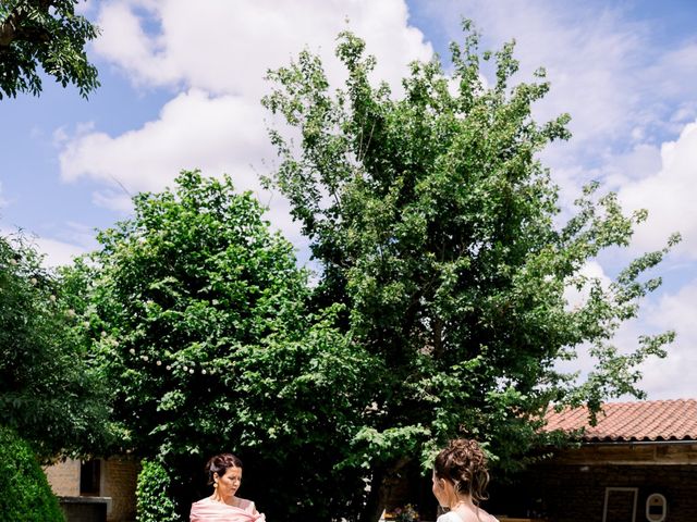 Le mariage de Anthony et Flora à Cluny, Saône et Loire 45