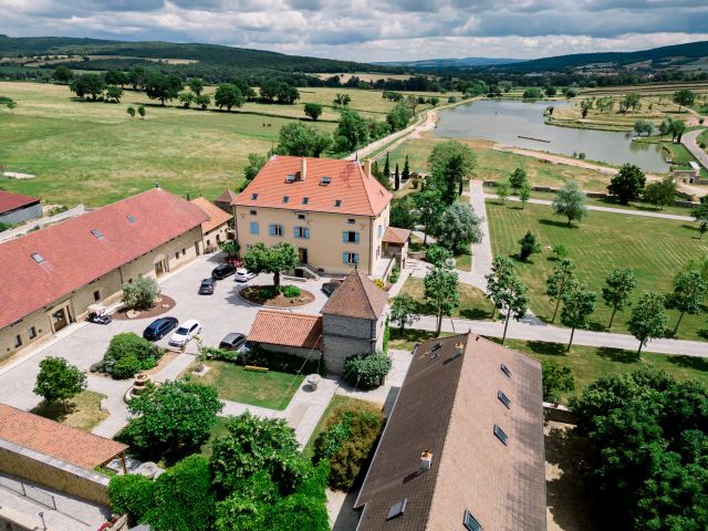 Le mariage de Anthony et Flora à Cluny, Saône et Loire 74