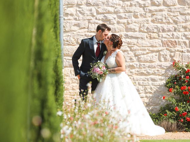 Le mariage de Manon et Kevin à Montbellet, Saône et Loire 16