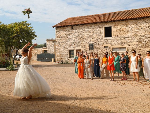 Le mariage de Manon et Kevin à Montbellet, Saône et Loire 18