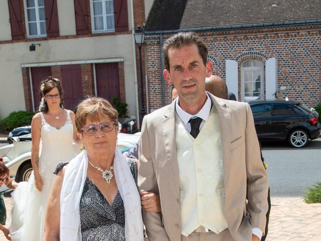 Le mariage de Bertrand et Audrey à Pierrefitte-sur-Sauldre, Loir-et-Cher 33