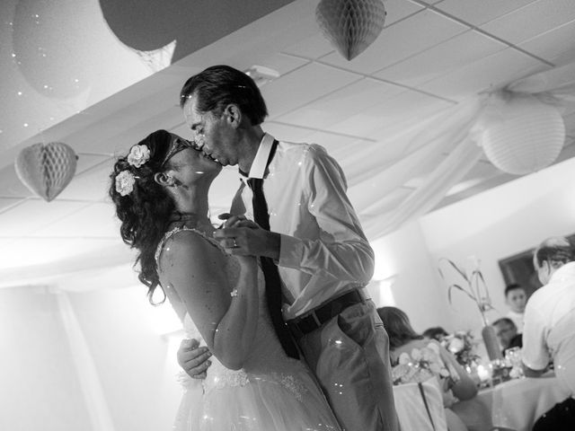 Le mariage de Bertrand et Audrey à Pierrefitte-sur-Sauldre, Loir-et-Cher 104