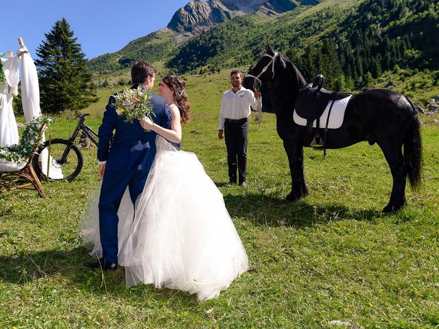 Le mariage de Jonathan et Elodie à La Clusaz, Haute-Savoie 22