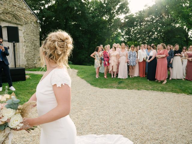 Le mariage de Elodie et Sylvain à Landerneau, Finistère 1