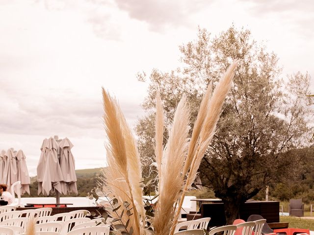 Le mariage de NICOLAS et DELPHINE à Montpeyroux, Puy-de-Dôme 31