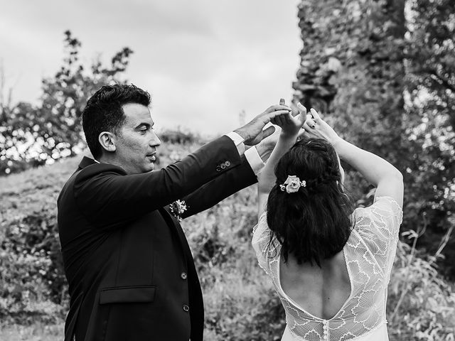 Le mariage de NICOLAS et DELPHINE à Montpeyroux, Puy-de-Dôme 2